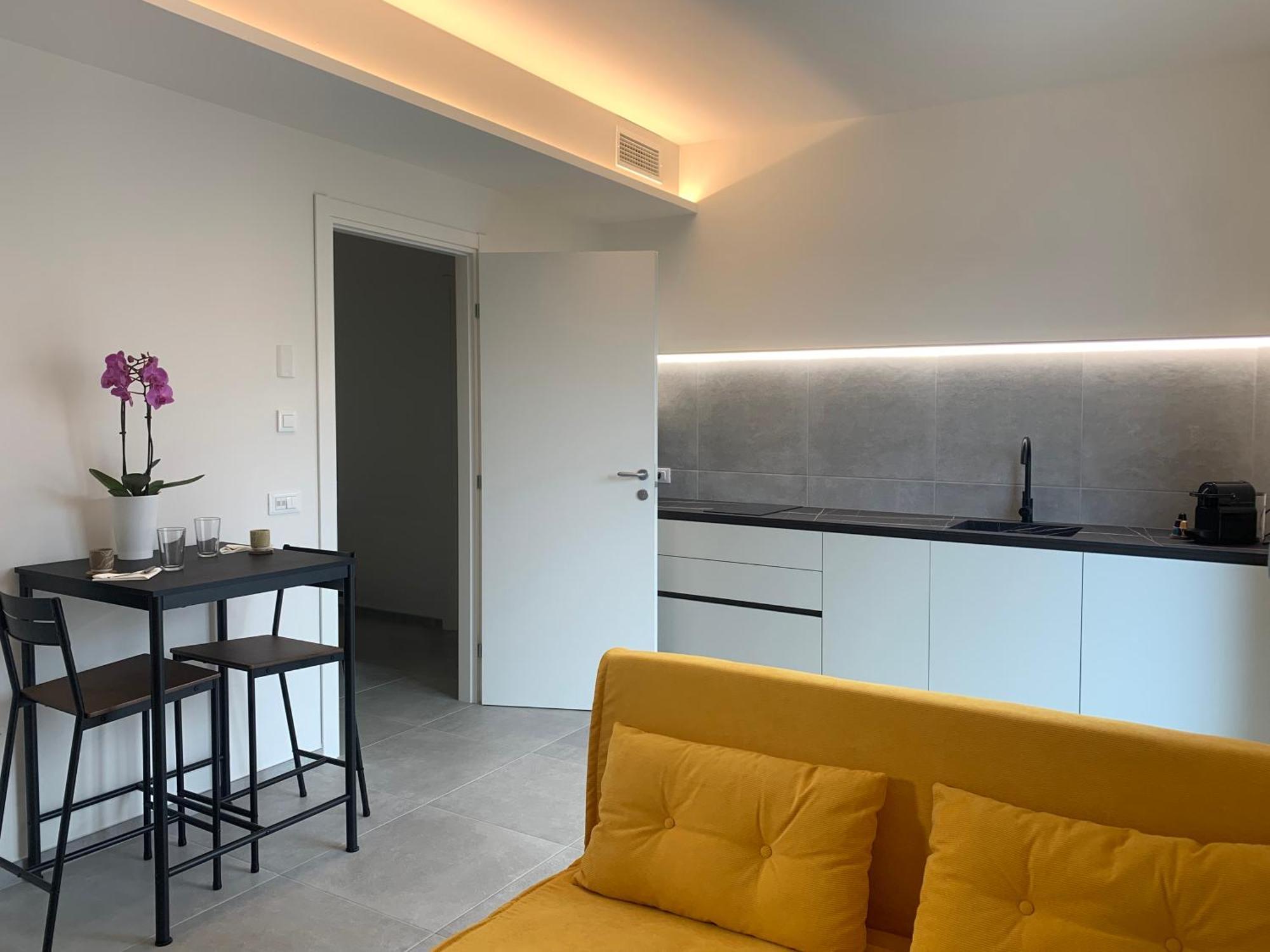 Green Home - Cernobbio Apt Como Buitenkant foto